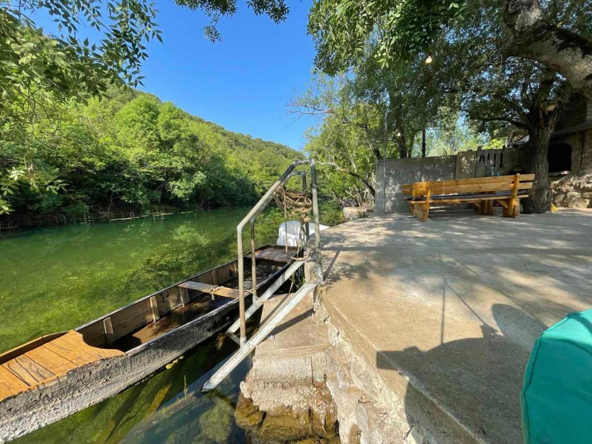 House On The River Blagaj Exteriör bild
